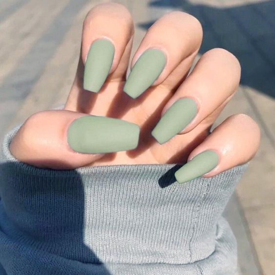 15+ Best Trendy Silver Acrylic Nails Designs You'll Love 